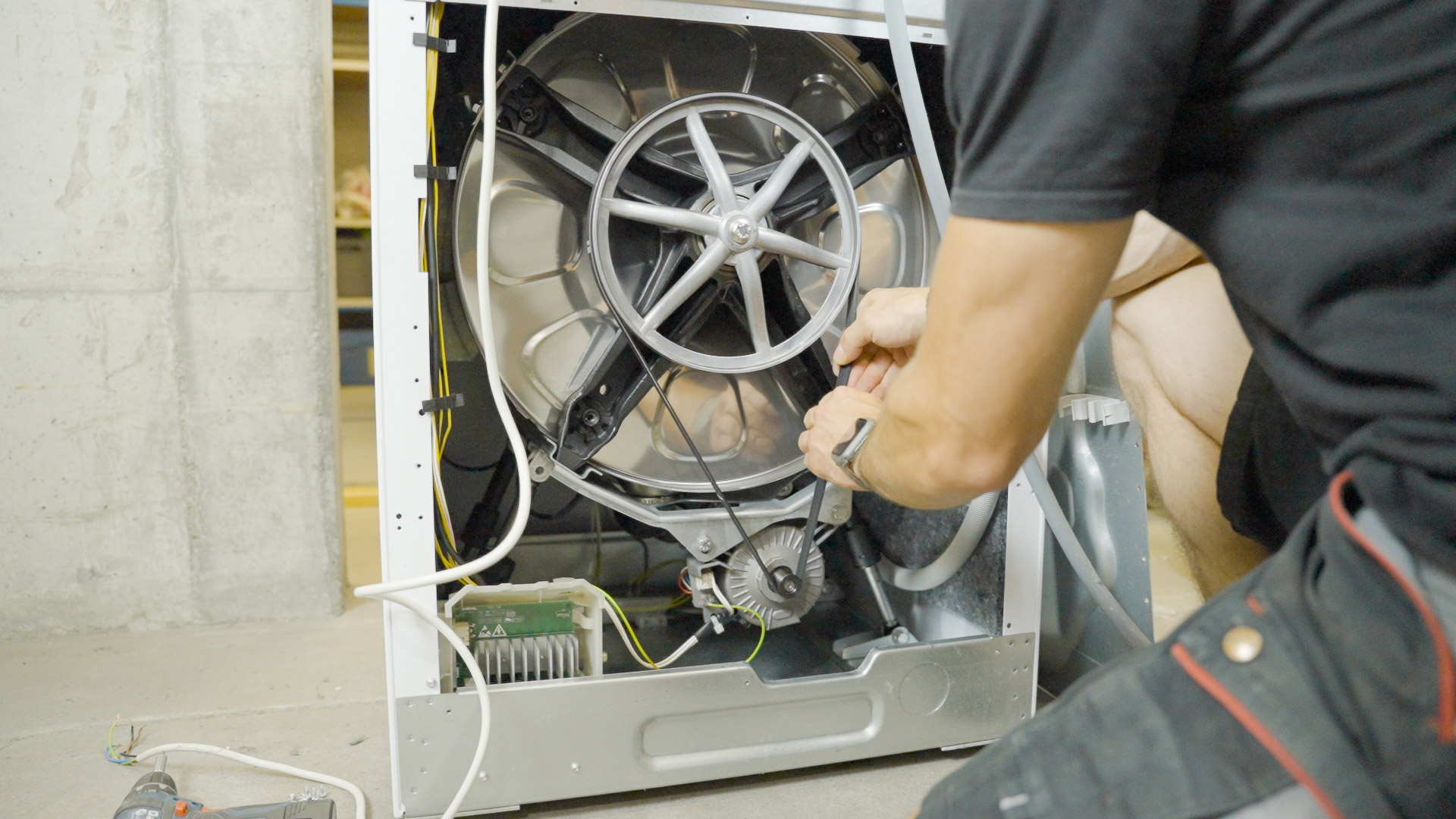 Reparieren Sie auch bestimmte Marken wie Miele, V-ZUG, Electrolux oder Bosch – und verwenden Sie Ori